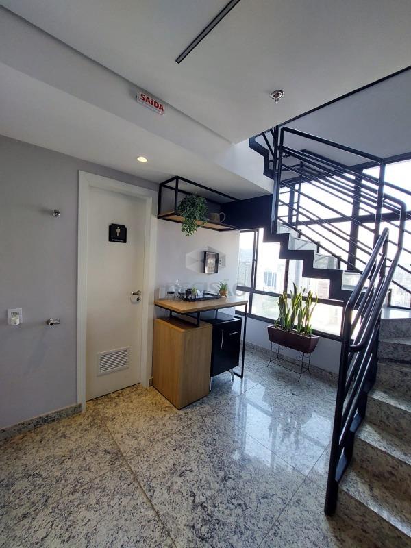 Sala à venda no Centro: 