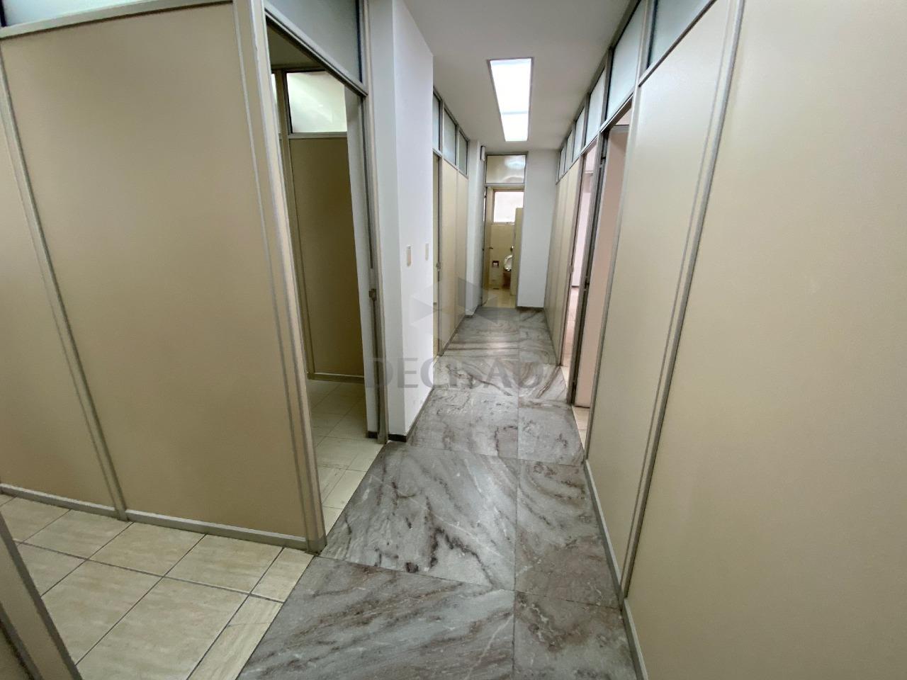 Sala à venda no Santa Efigênia: 