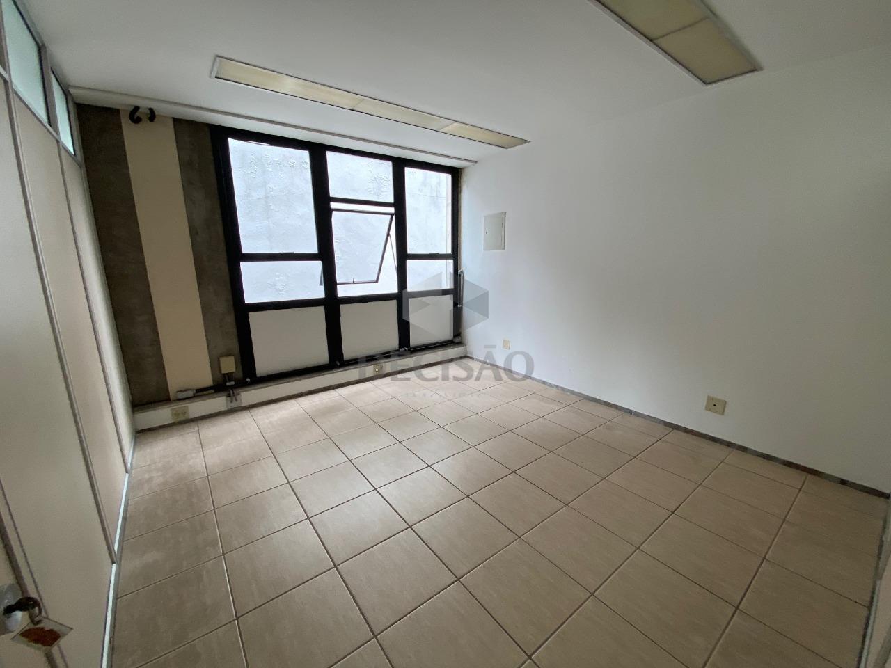 Sala à venda no Santa Efigênia: 