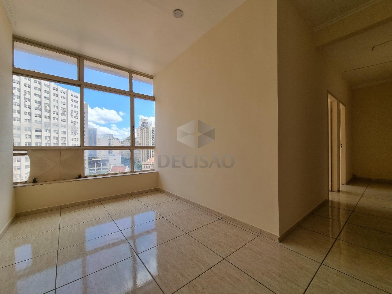 Sala à venda no Centro: 