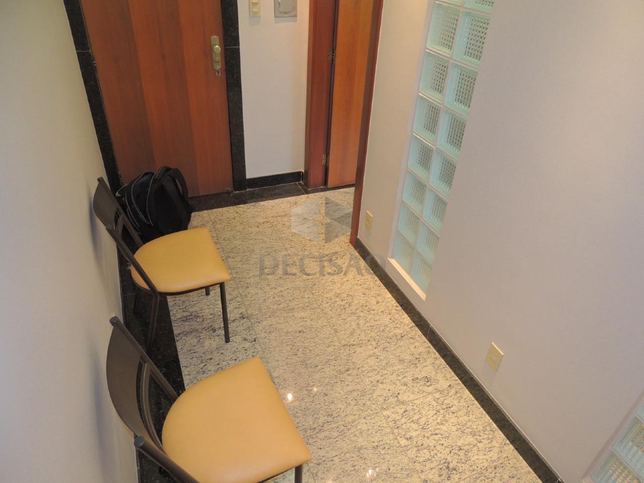 Sala à venda no Santa Efigênia: 