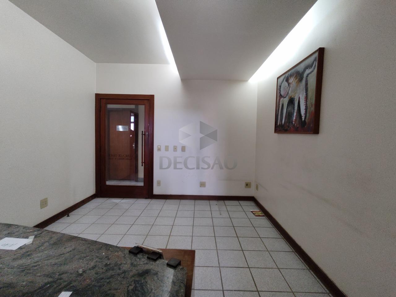 Sala à venda no Santa Efigênia: 