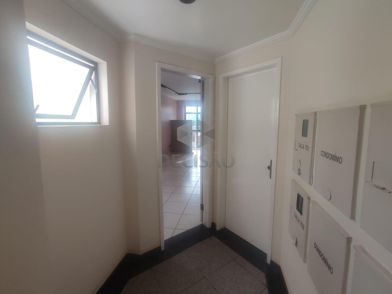 Sala à venda no Santa Efigênia: 