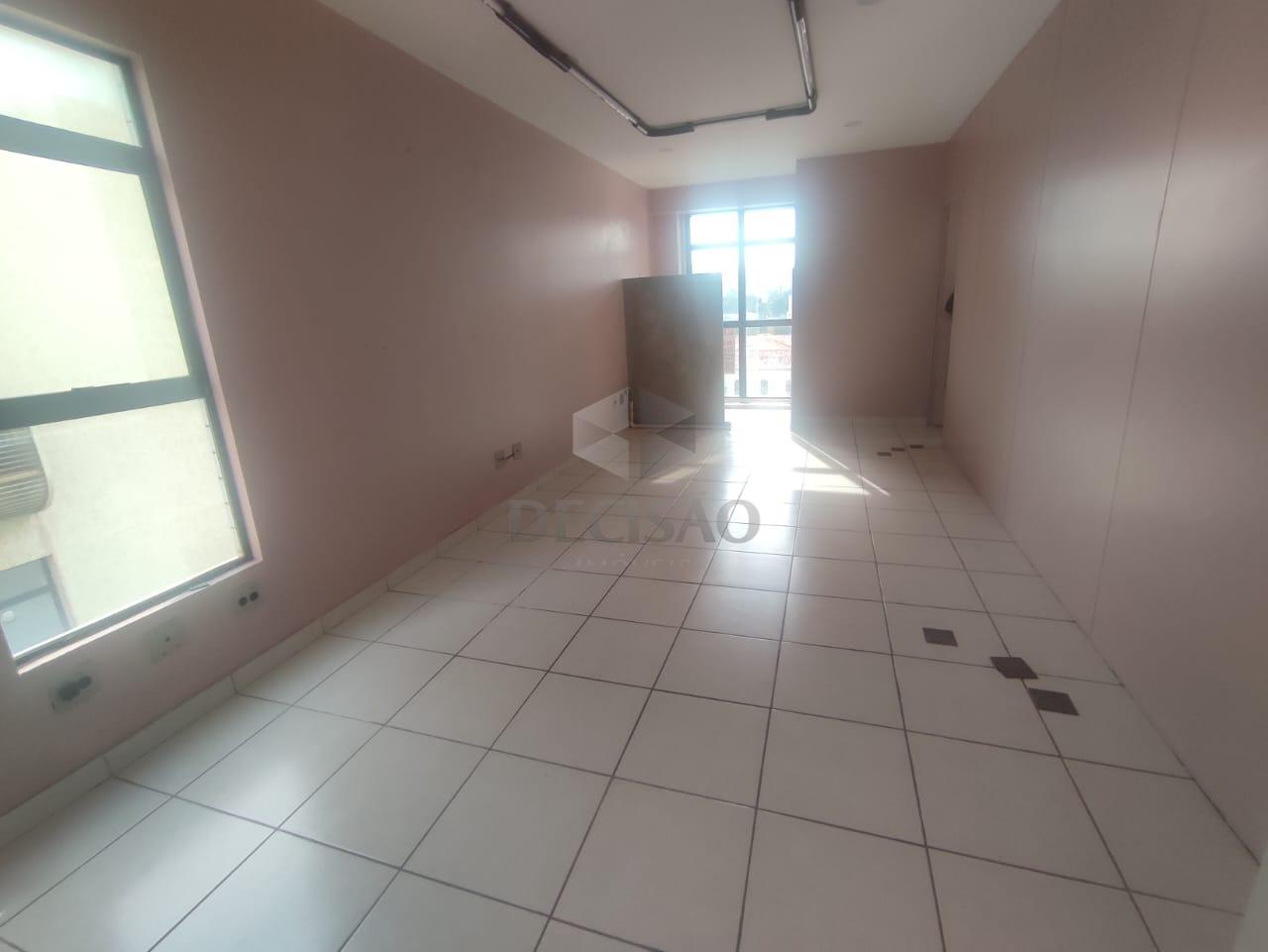 Sala à venda no Santa Efigênia: 