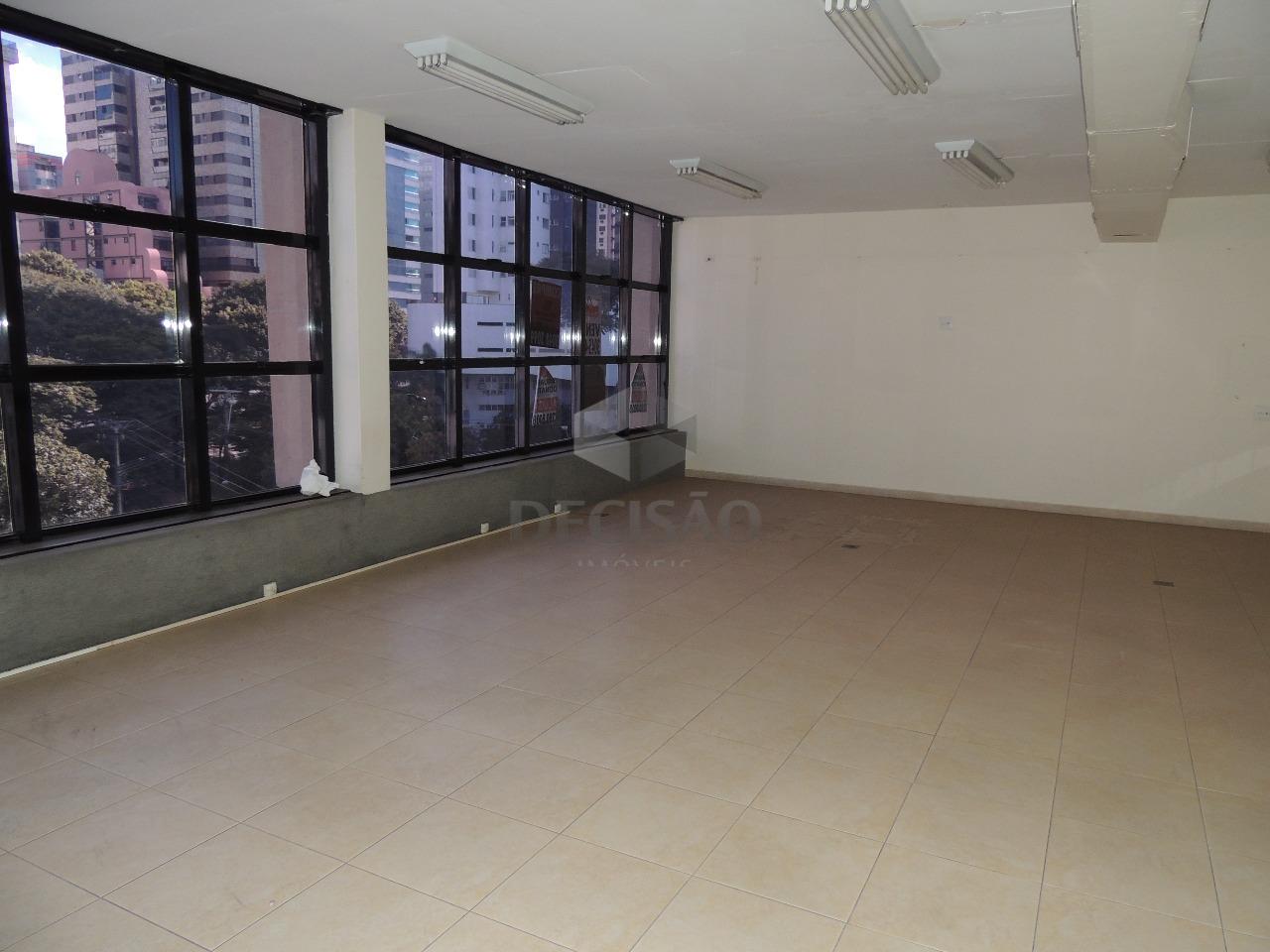 Sala à venda no Santa Efigênia: 