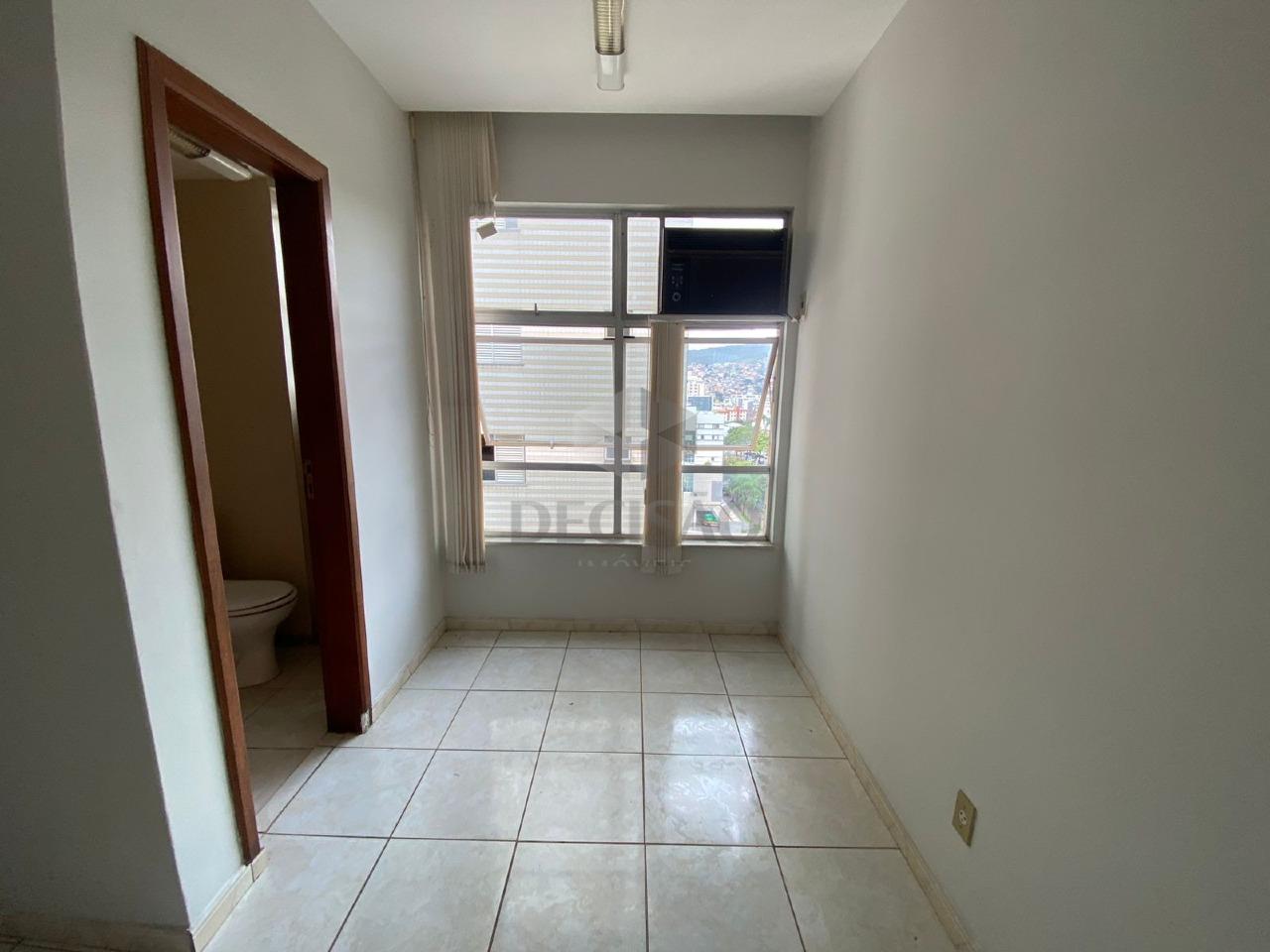 Sala à venda no Santa Efigênia: 