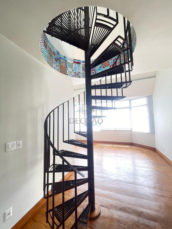 Cobertura à venda no Lourdes: 