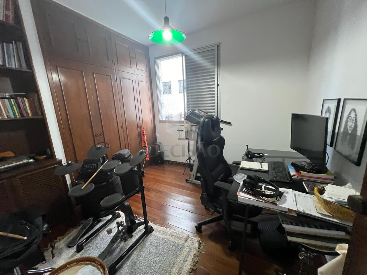 Apartamento 4 Quartos à venda no Santo Antonio: 