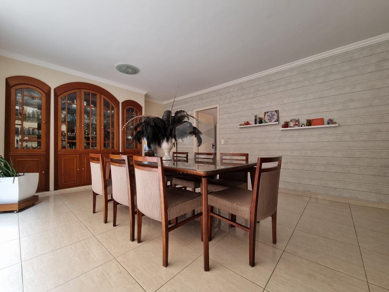 Casa à venda no Alto Caiçaras: 