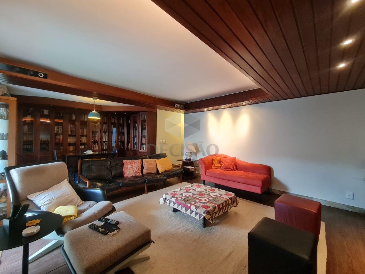 Casa à venda no Serra: 