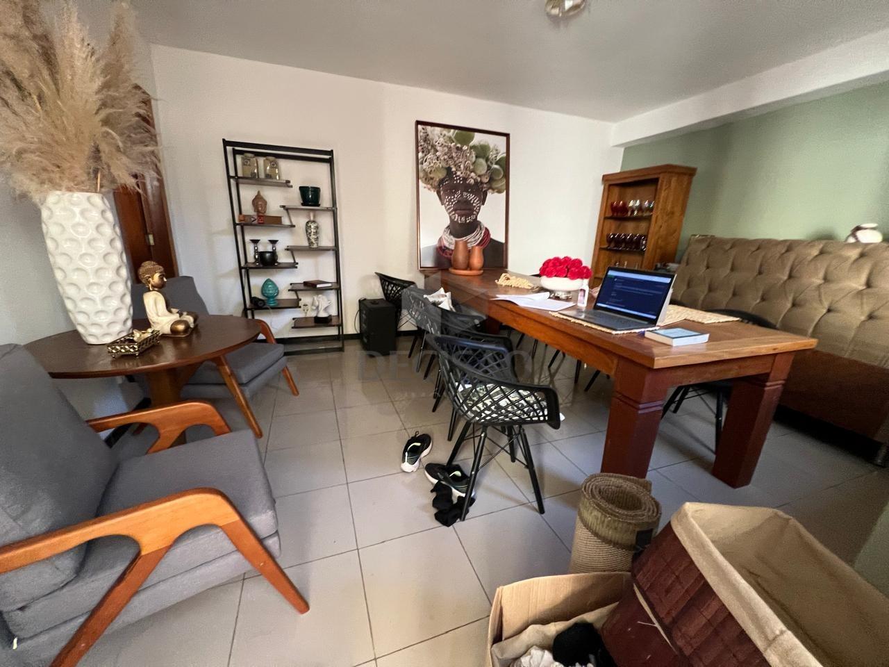 Casa à venda no Serra: 