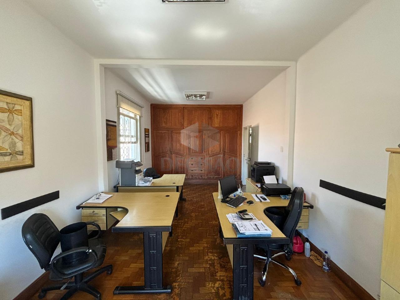 Casa à venda no Floresta: 