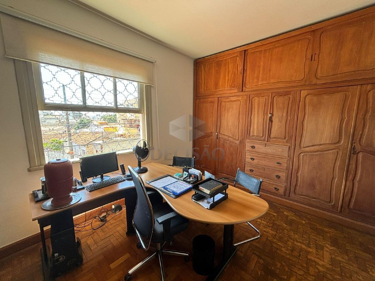 Casa à venda no Floresta: 