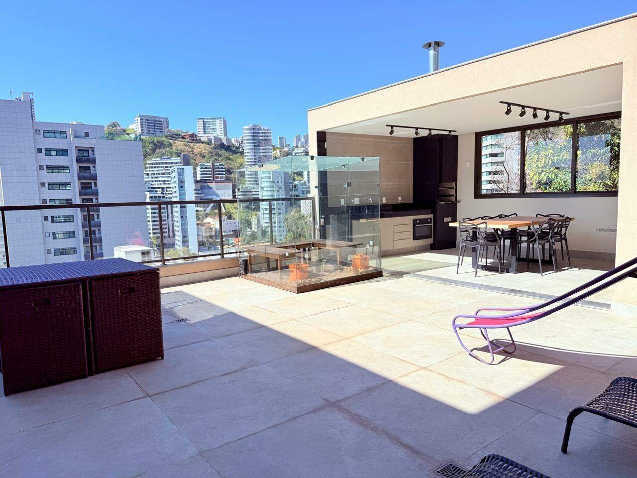 Apartamento 4 Quartos à venda no Santa Lucia: 