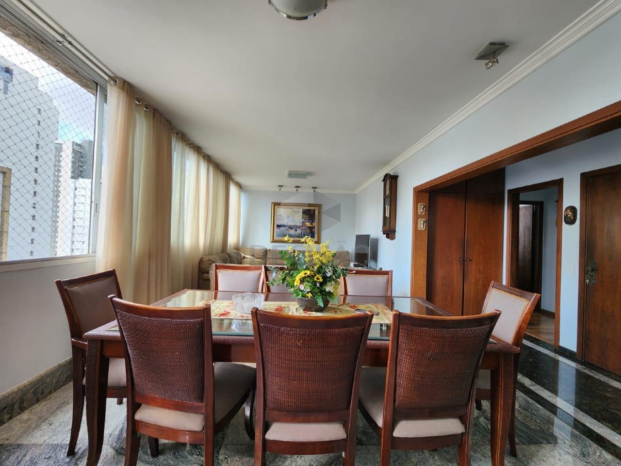 Apartamento 4 Quartos à venda no Funcionarios: 