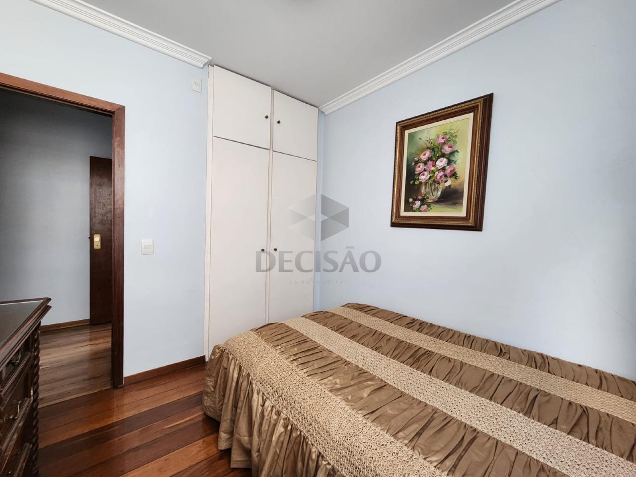 Apartamento 4 Quartos à venda no Funcionarios: 