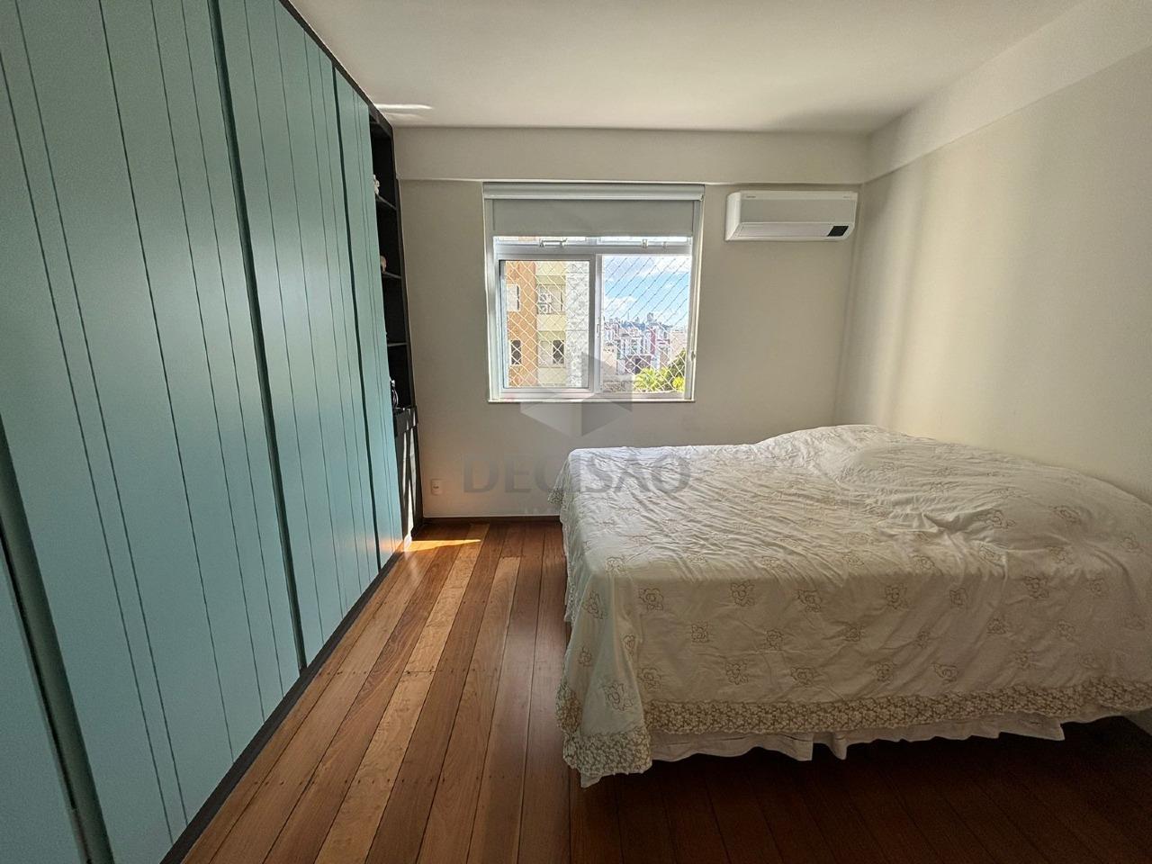 Cobertura à venda no Cruzeiro: 