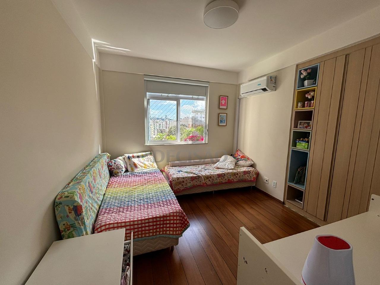 Cobertura à venda no Cruzeiro: 