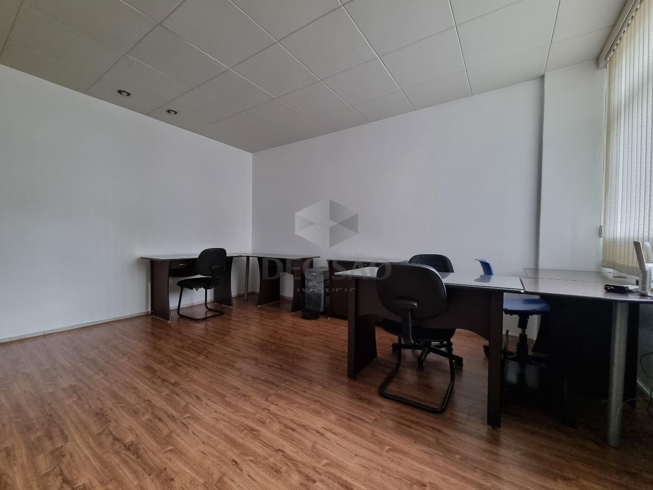 Sala à venda no Santa Efigênia: 