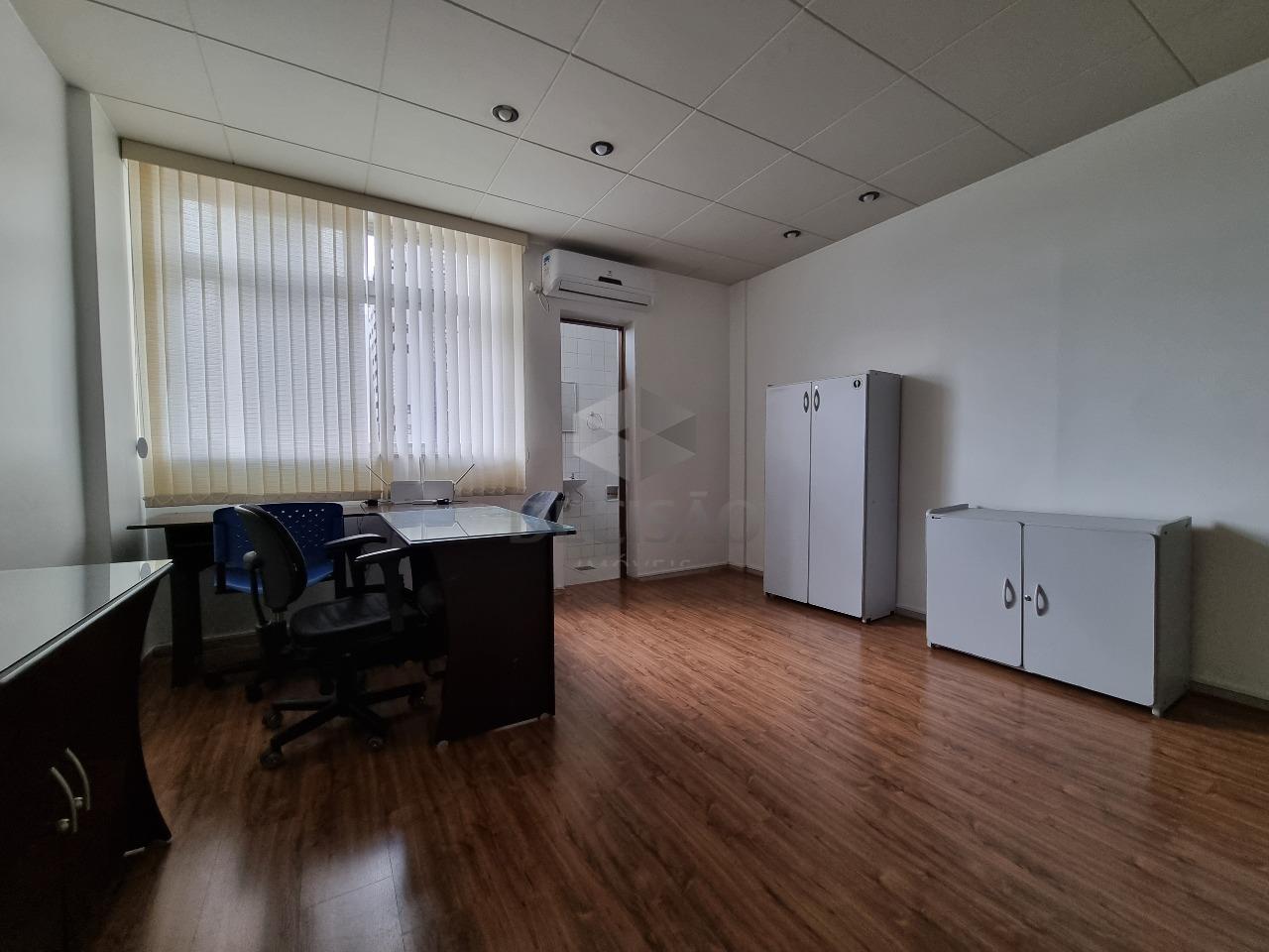 Sala à venda no Santa Efigênia: 