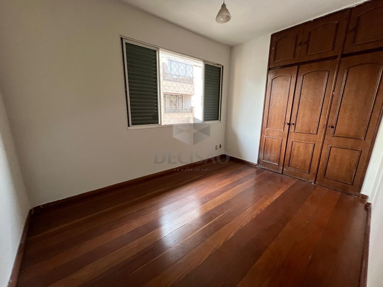 Cobertura à venda no Lourdes: 