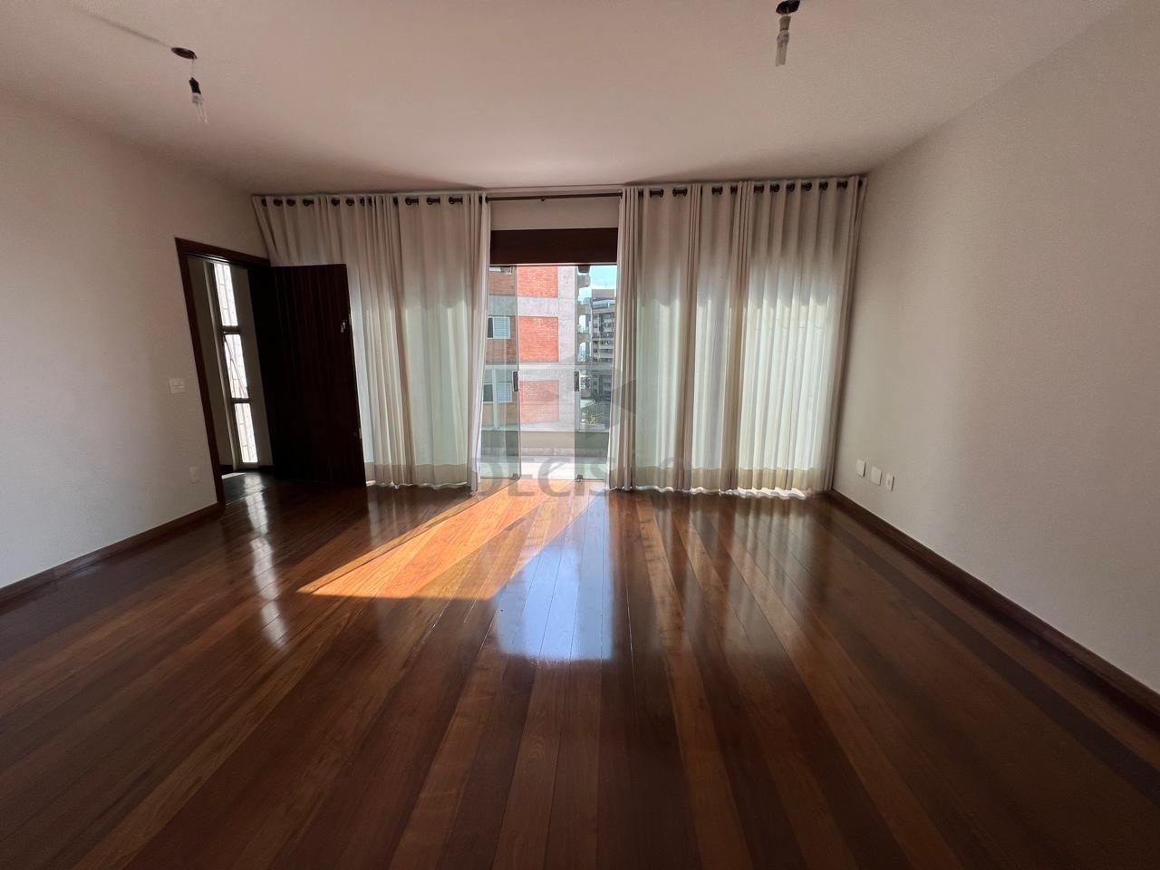Apartamento 4 Quartos à venda no Anchieta: 
