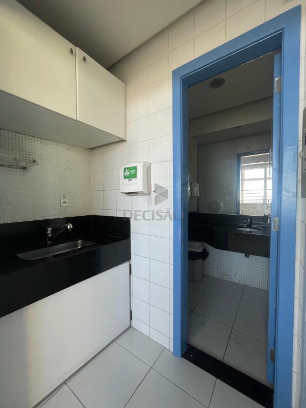 Sala à venda no Centro: 