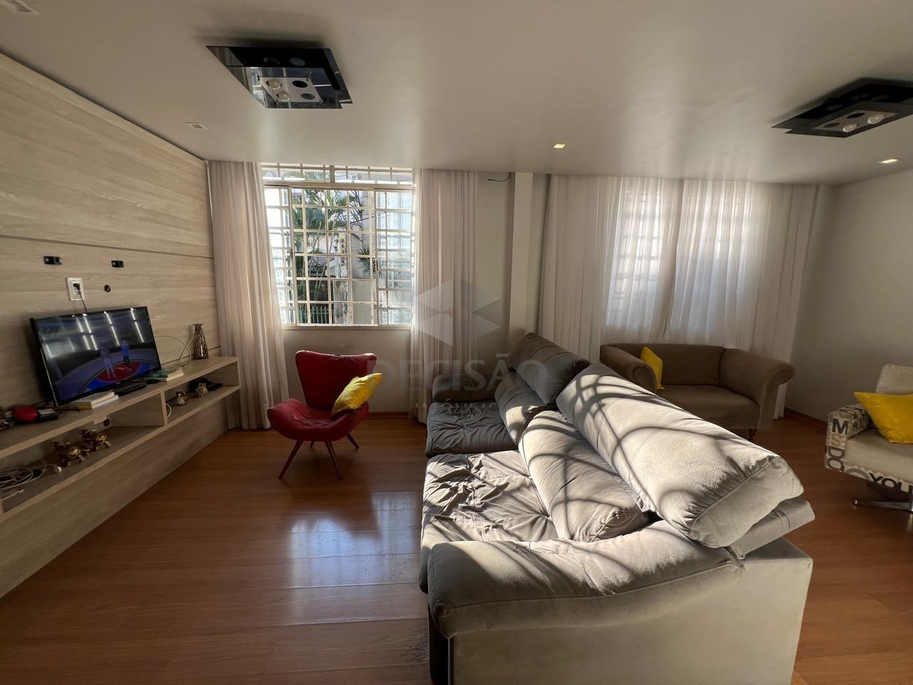 Área privativa à venda no Cruzeiro: 