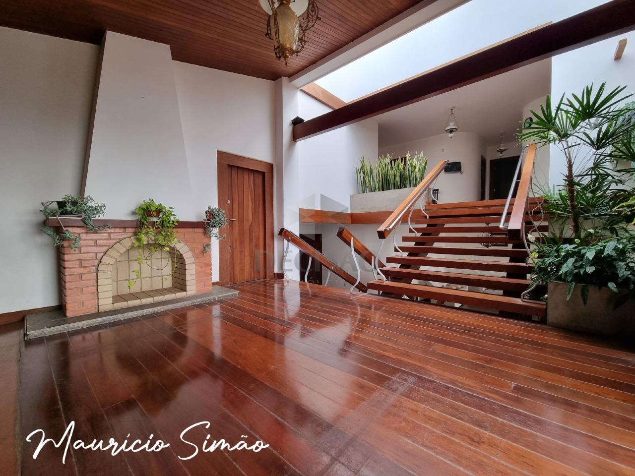 Casa à venda no Mangabeiras: 