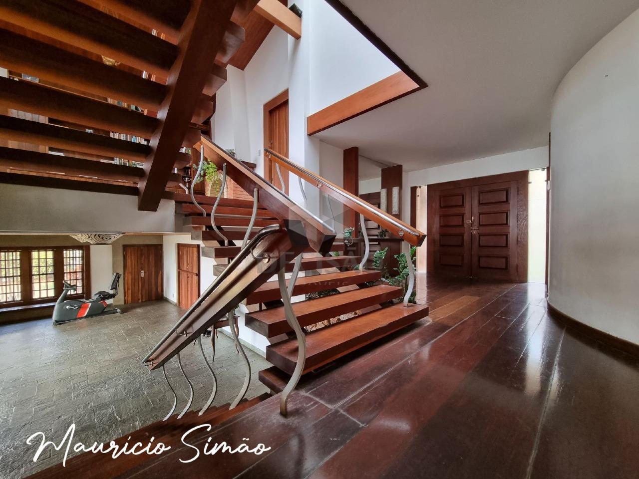 Casa à venda no Mangabeiras: 