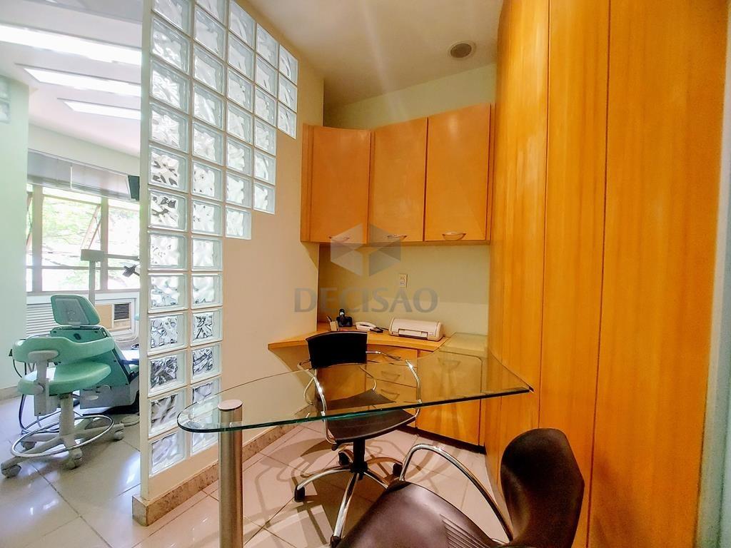 Sala à venda no Serra: 