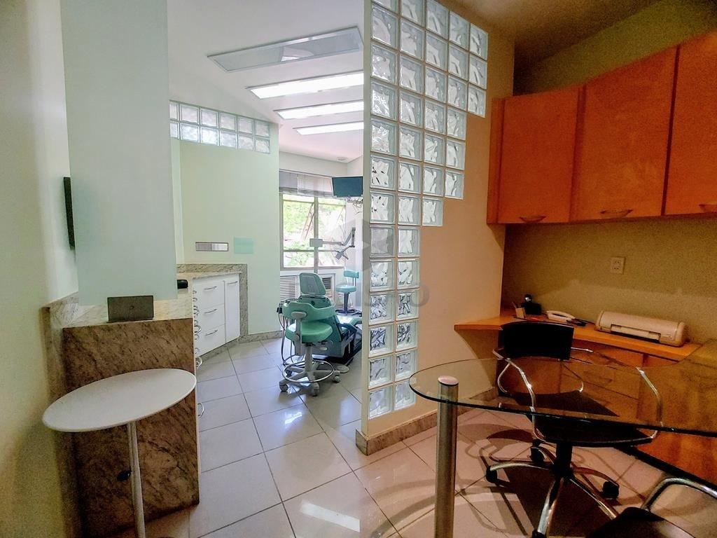 Sala à venda no Serra: 