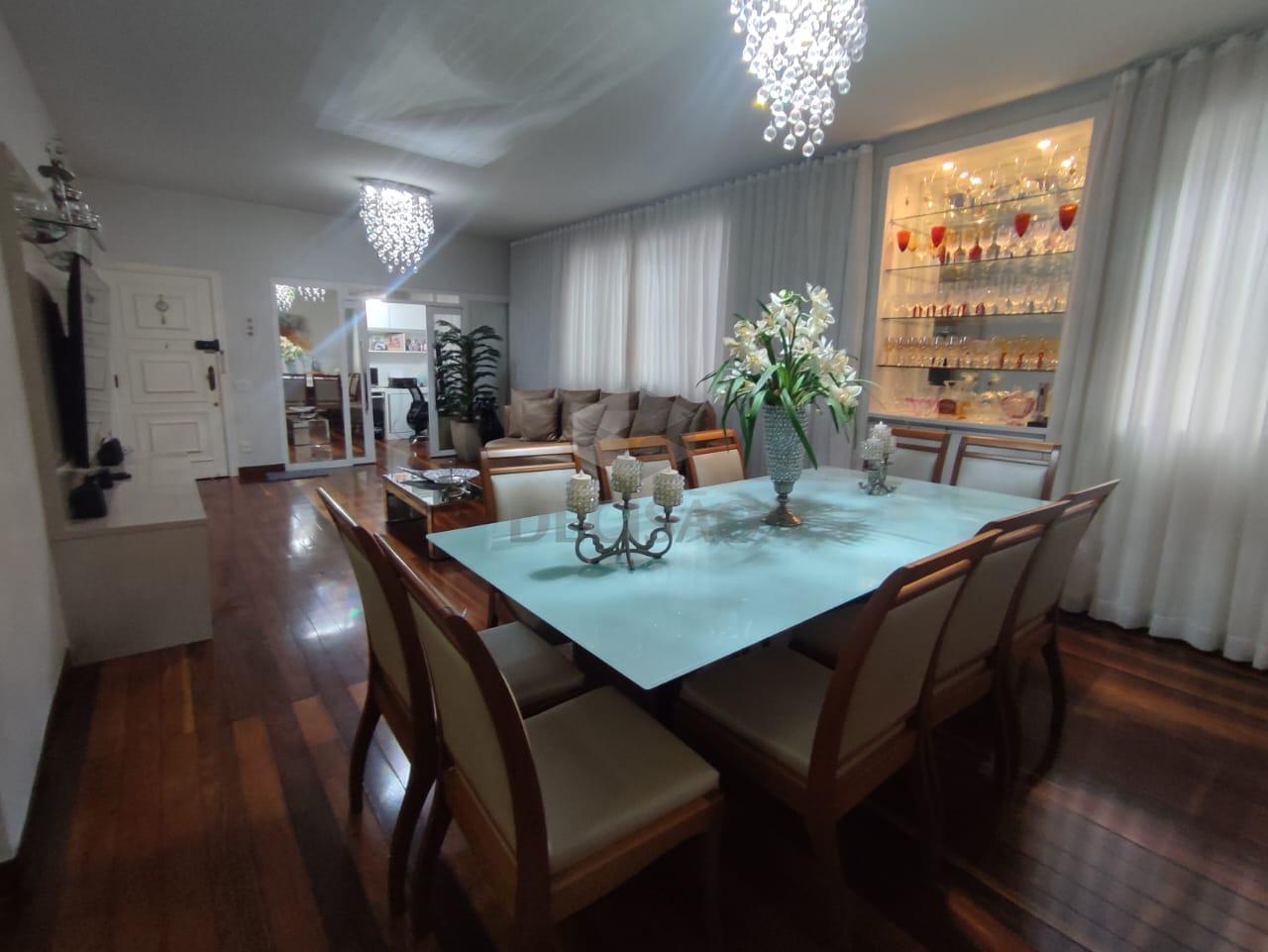 Apartamento 4 Quartos à venda no Savassi: 