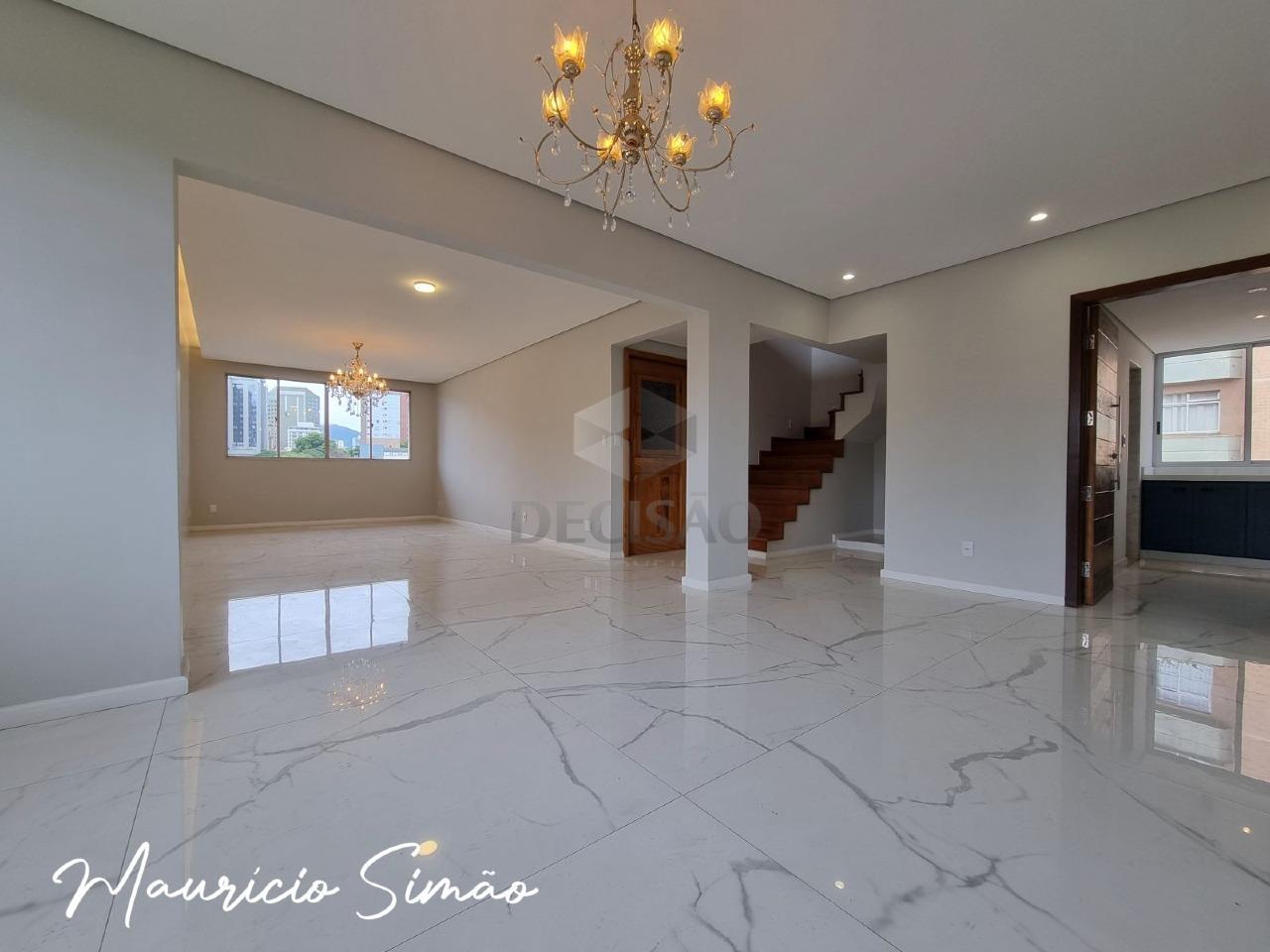 Cobertura à venda no Santo Antonio: 