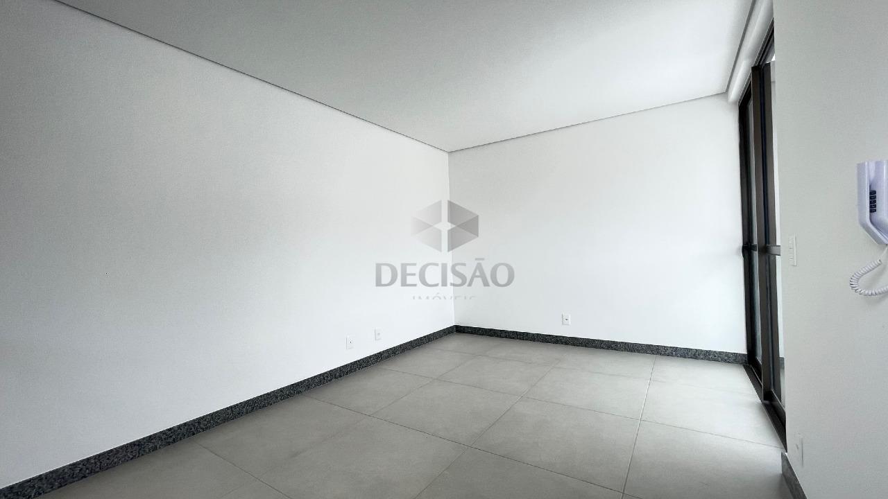 Cobertura à venda no Cruzeiro: 