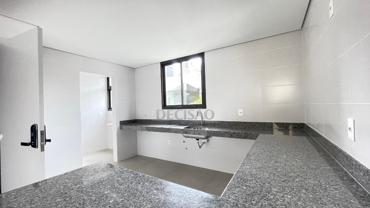 Cobertura à venda no Cruzeiro: 