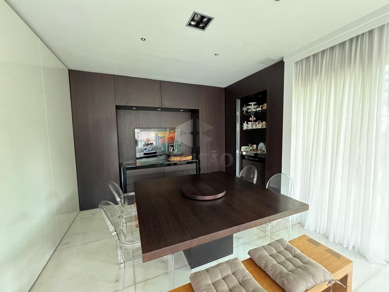 Cobertura à venda no Serra: 