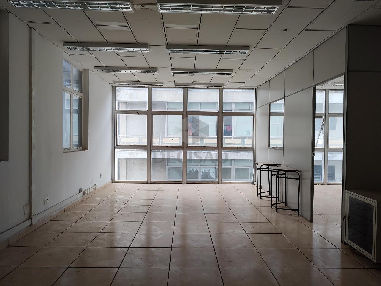 Sala à venda no Santa Efigênia: 