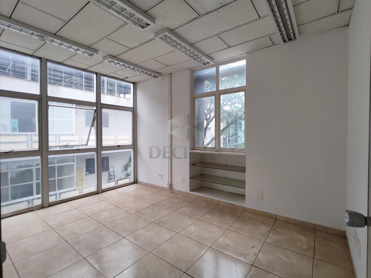 Sala à venda no Santa Efigênia: 