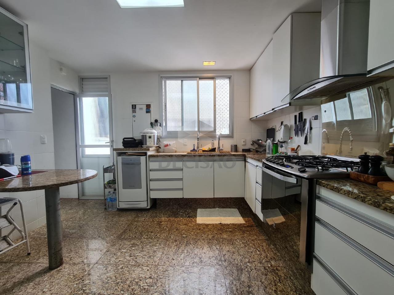 Cobertura à venda no Serra: 