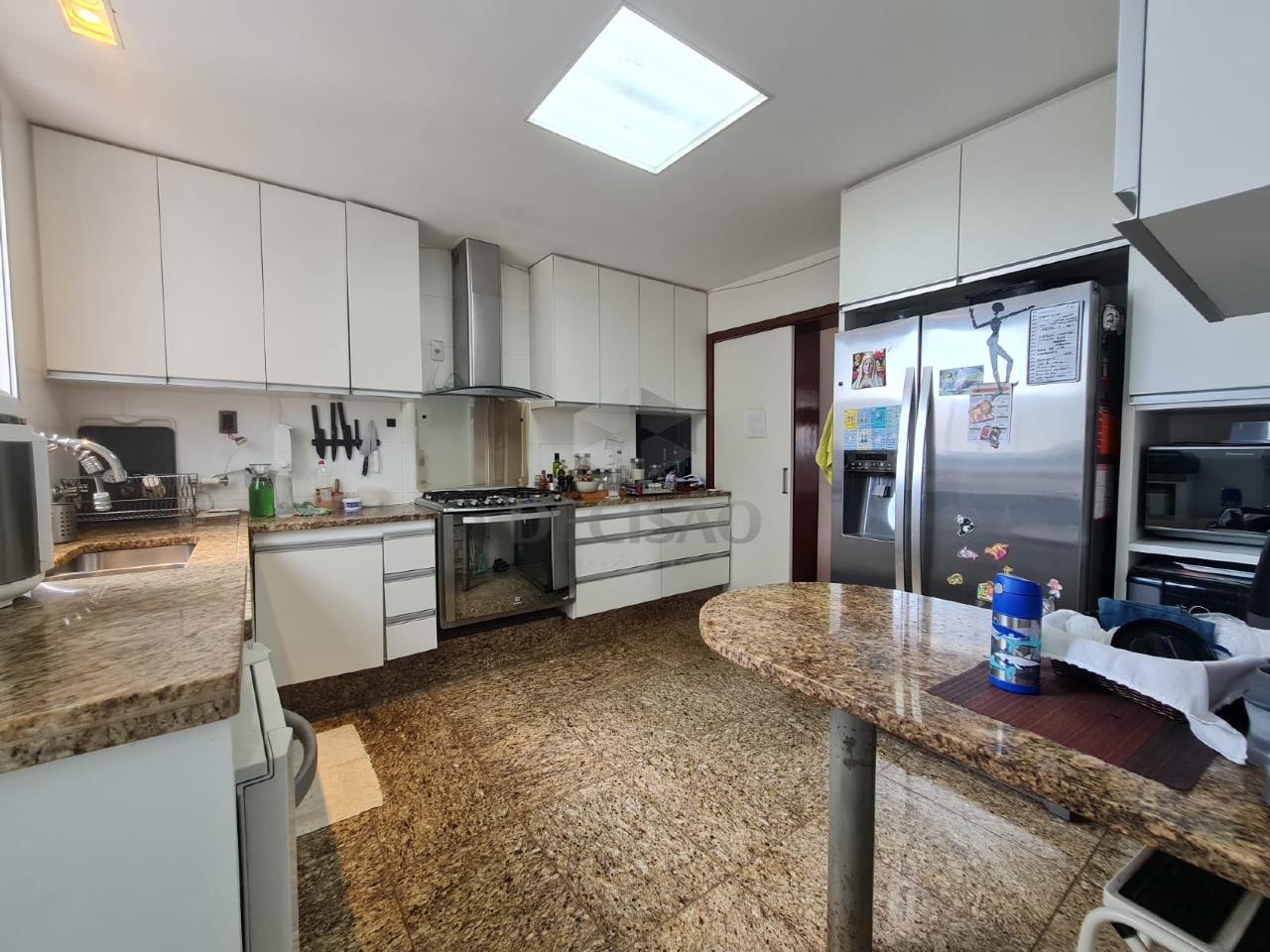 Cobertura à venda no Serra: 