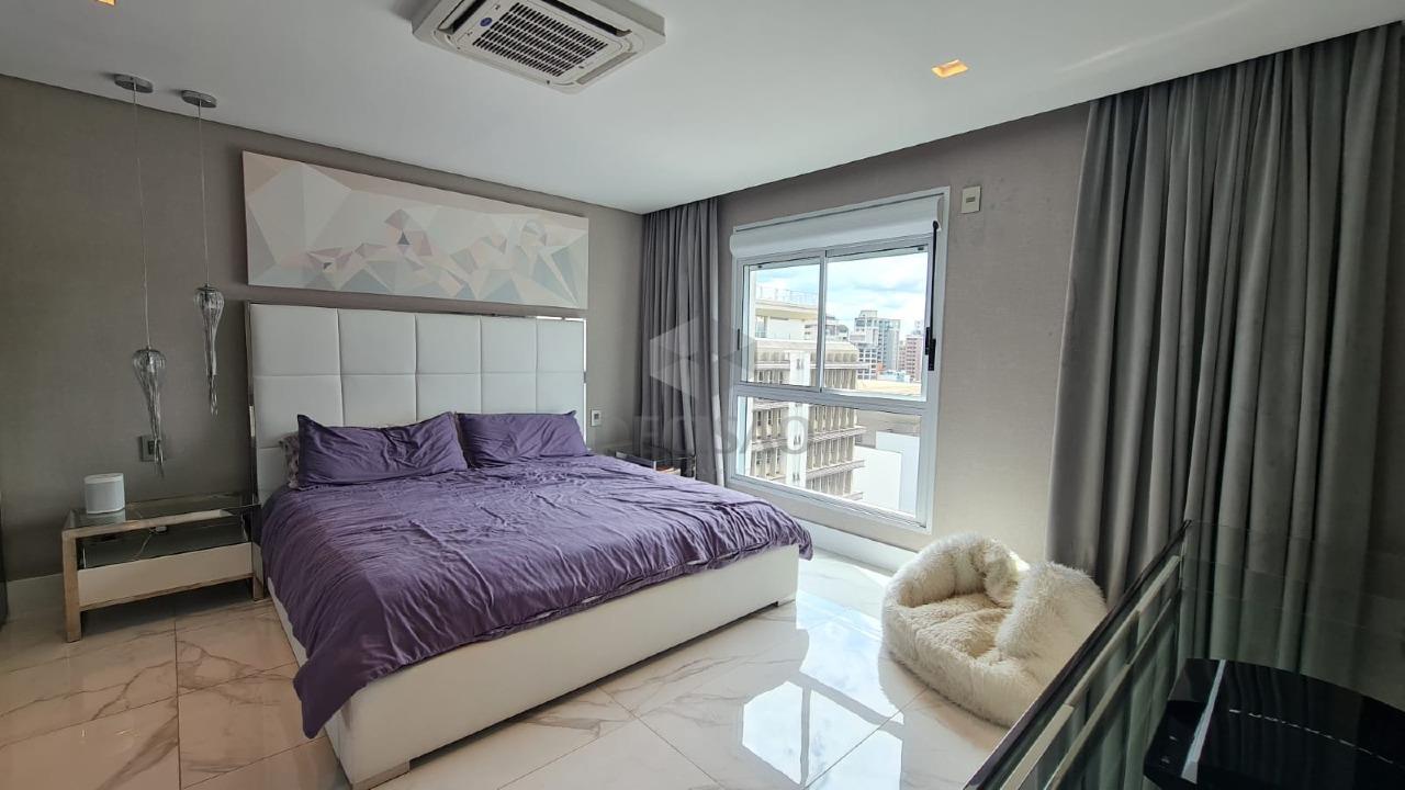 Cobertura à venda no Lourdes: 