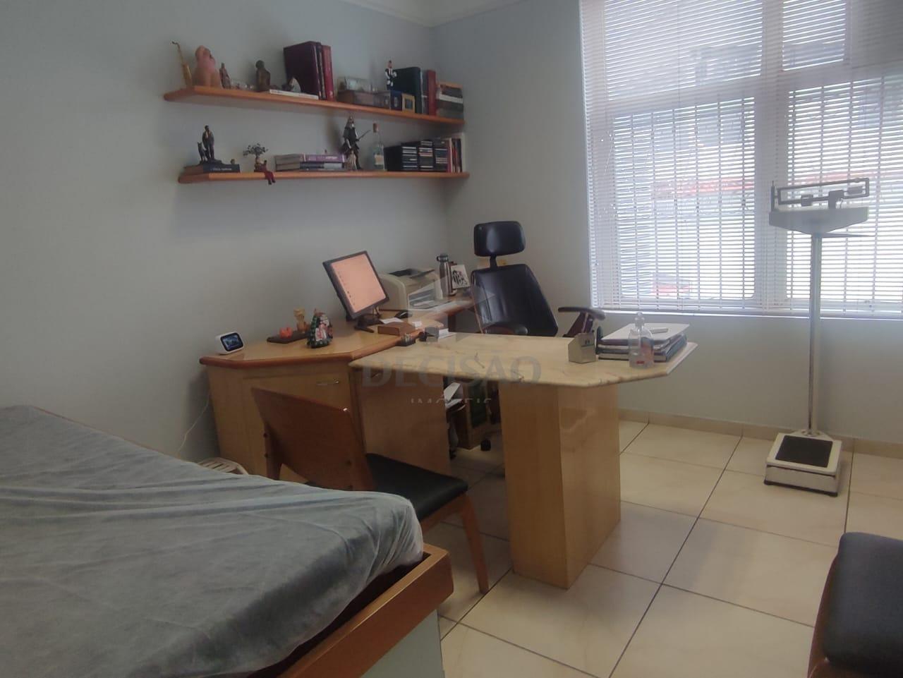 Sala à venda no Santa Efigênia: 