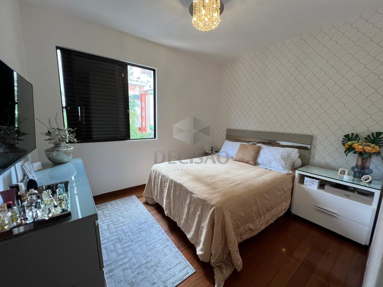 Apartamento 4 Quartos à venda no Santo Antonio: 