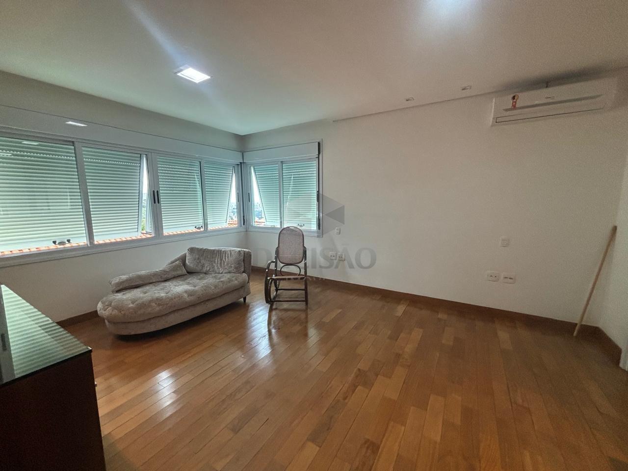 Casa à venda no Belvedere: 