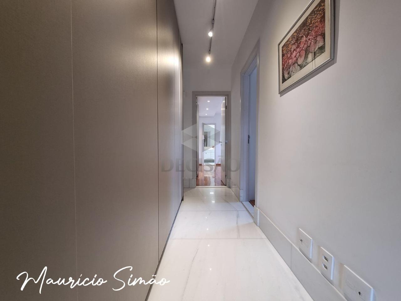 Apartamento 4 Quartos à venda no Carmo: 