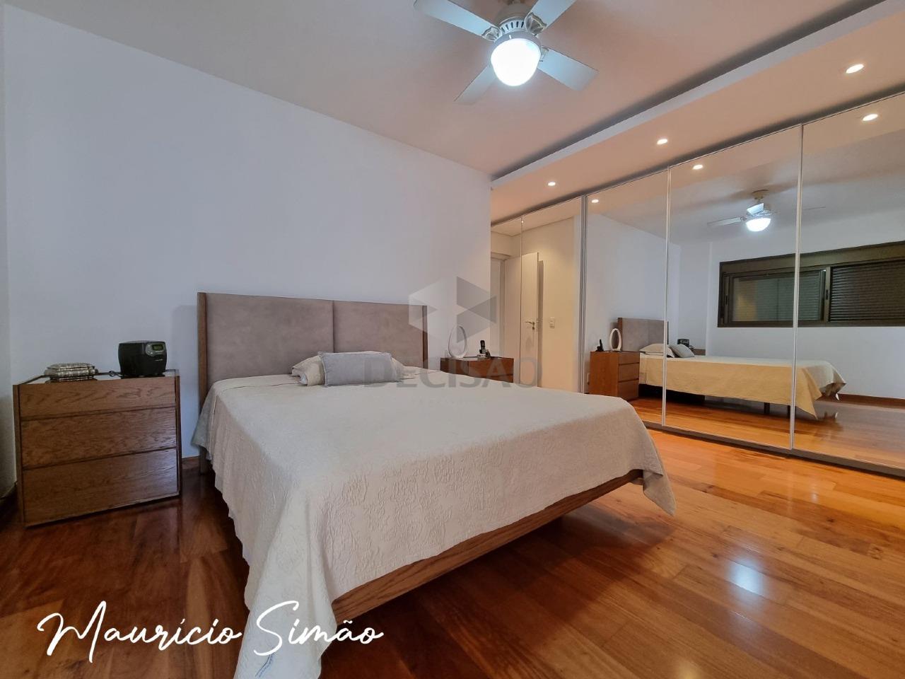 Apartamento 4 Quartos à venda no Carmo: 