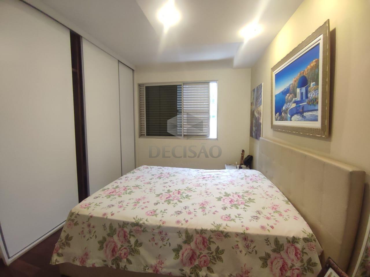 Apartamento 4 Quartos à venda no Carmo: 