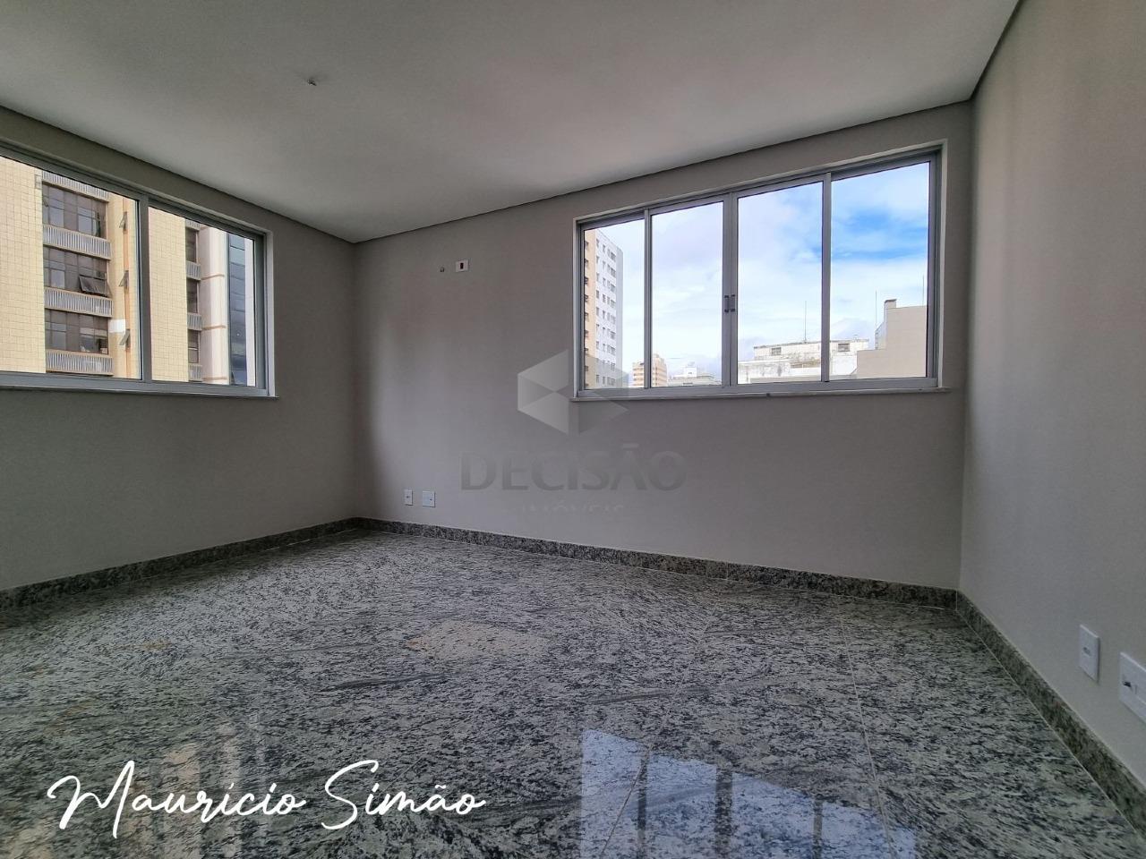 Cobertura à venda no Lourdes: 