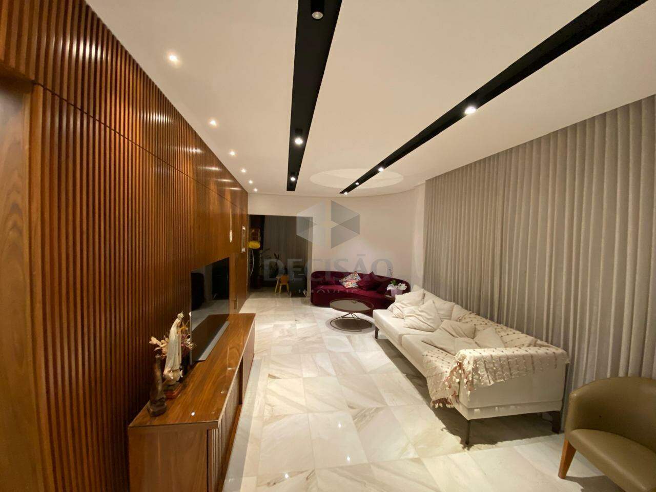 Apartamento 4 Quartos à venda no São Pedro: 